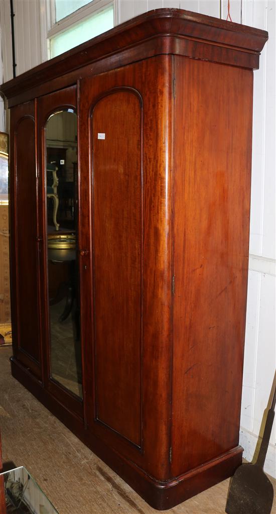 Mid Victorian mahogany wardrobe
